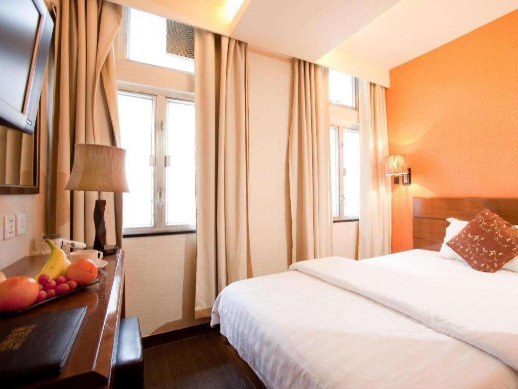 Sunny Day Hotel, Mong Kok Гонконг Экстерьер фото