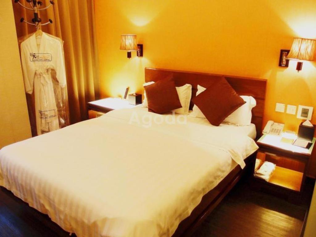 Sunny Day Hotel, Mong Kok Гонконг Экстерьер фото