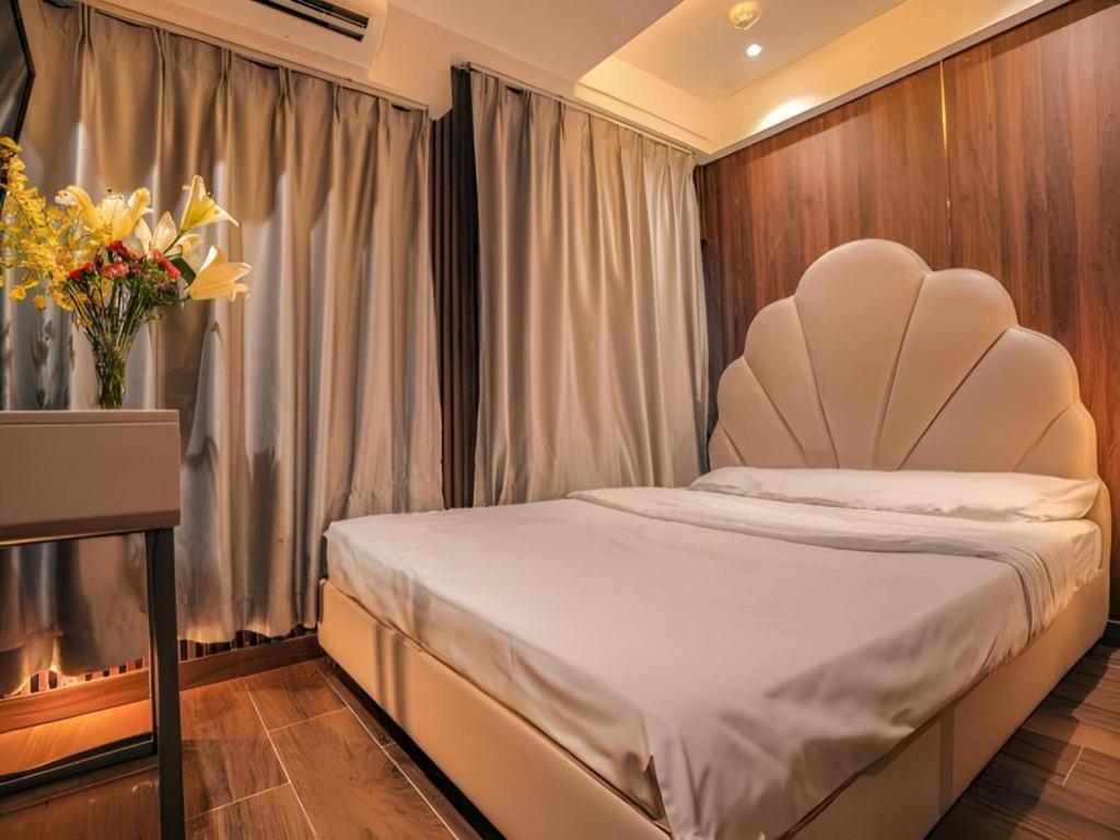 Sunny Day Hotel, Mong Kok Гонконг Экстерьер фото