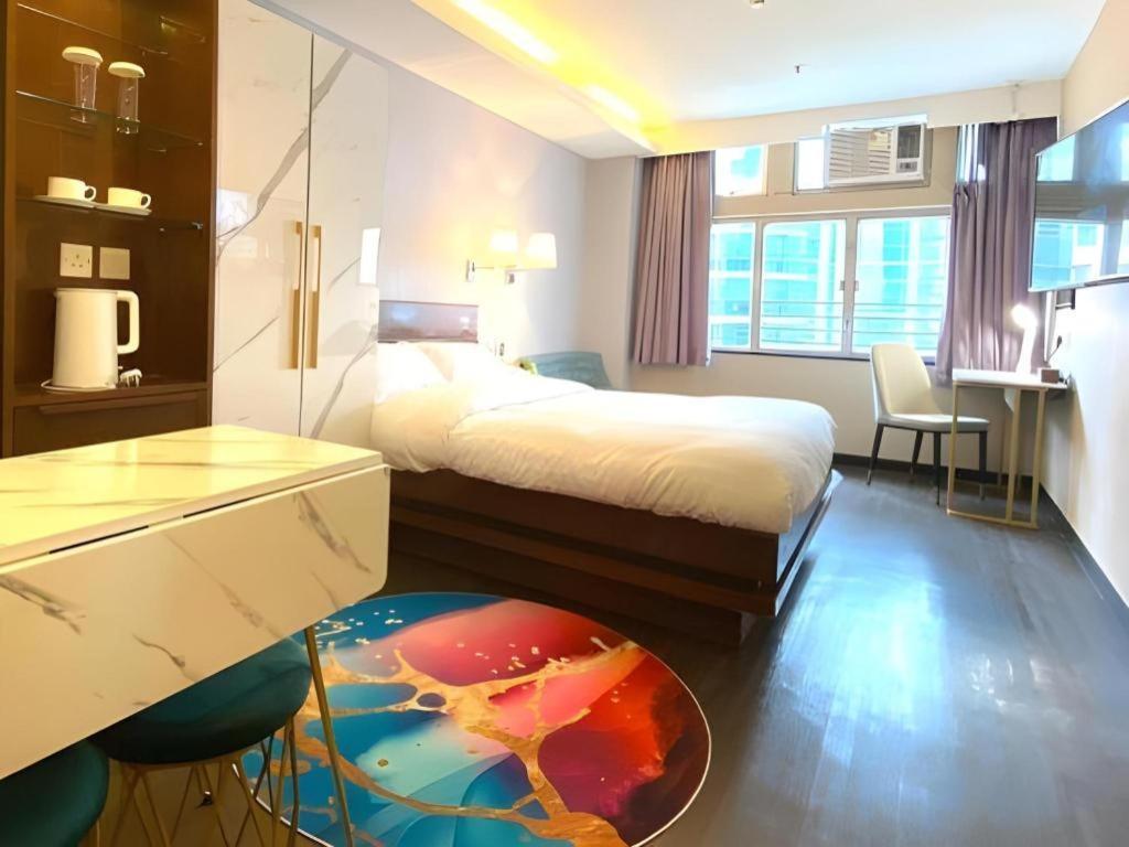 Sunny Day Hotel, Mong Kok Гонконг Экстерьер фото